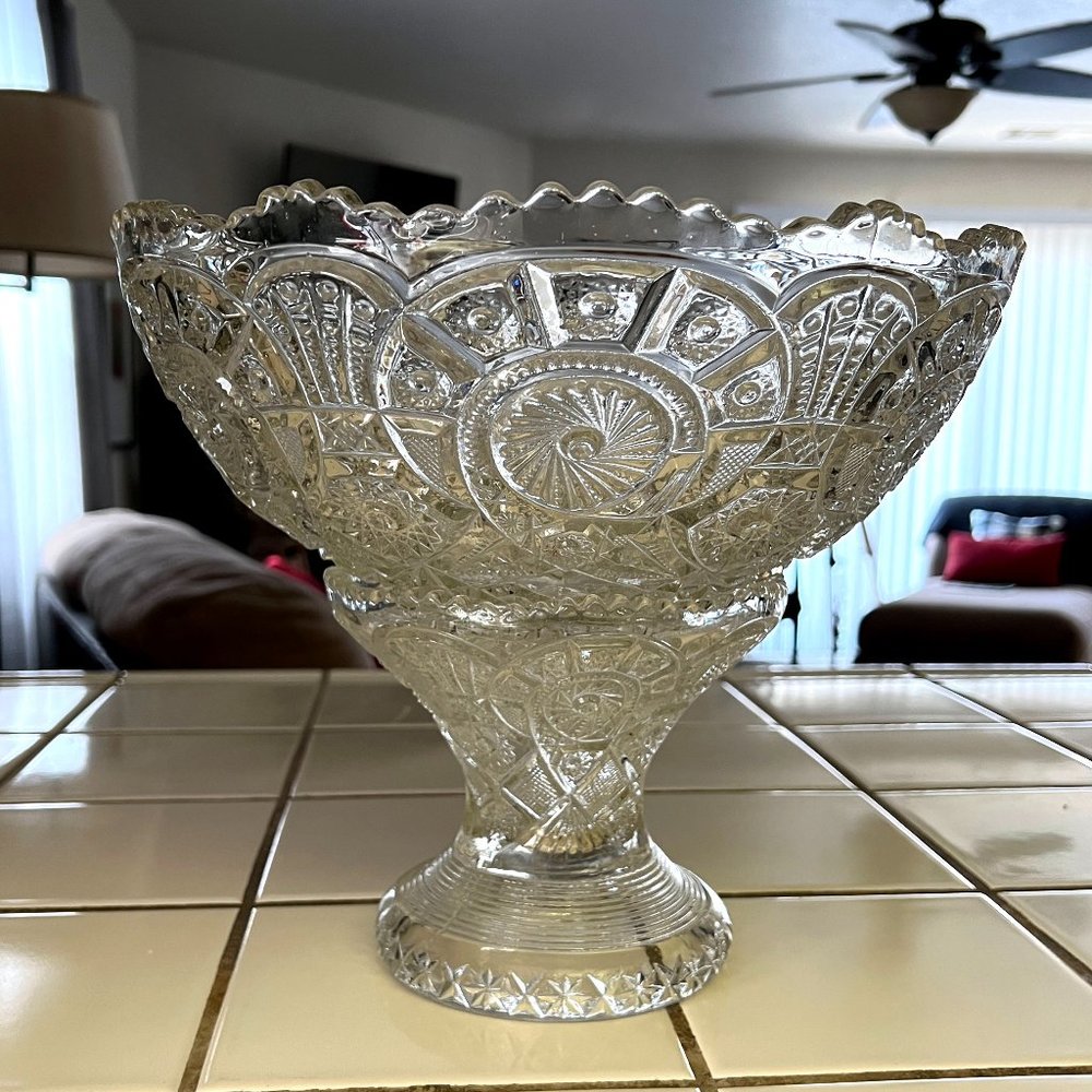 Early American 1914 Imperial Glass Broken Arches Entry Bowl with Stand